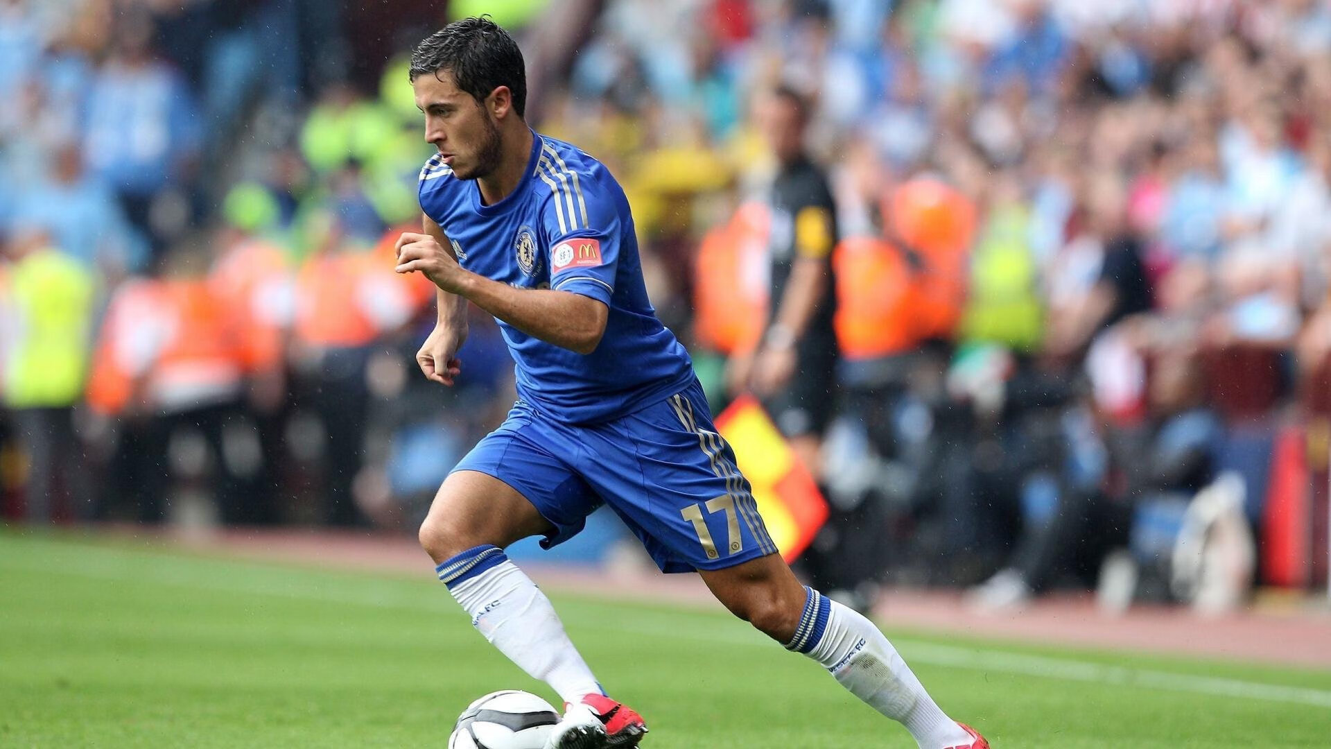 勇士在客场面对快船,库里投中关键三分,带队逆转!,勇士快船库里集锦